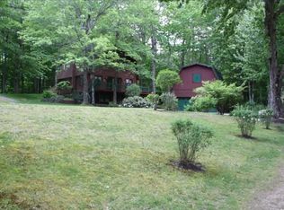 49 Maple St, Casco, ME 04015