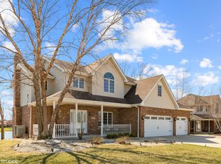 1144 Yamma Rdg, New Lenox, IL 60451