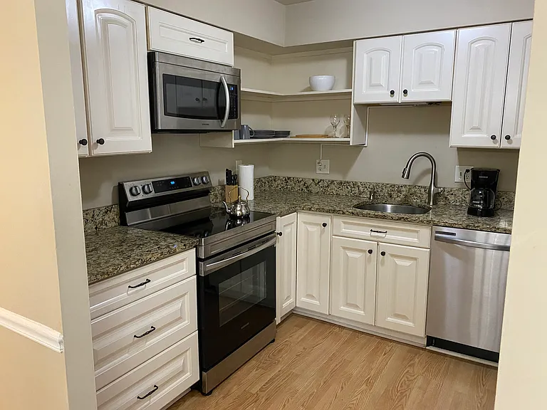 6141 Edsall Rd #D — Photo 6