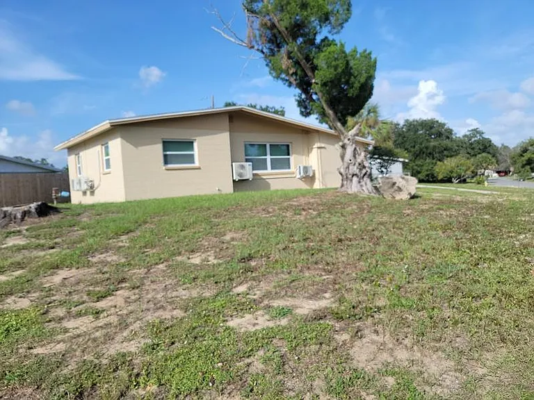 1700 Chaucer Rd — Photo 8