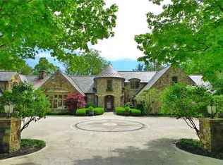 1709 Berkshire Rd, Gates Mills, OH 44040