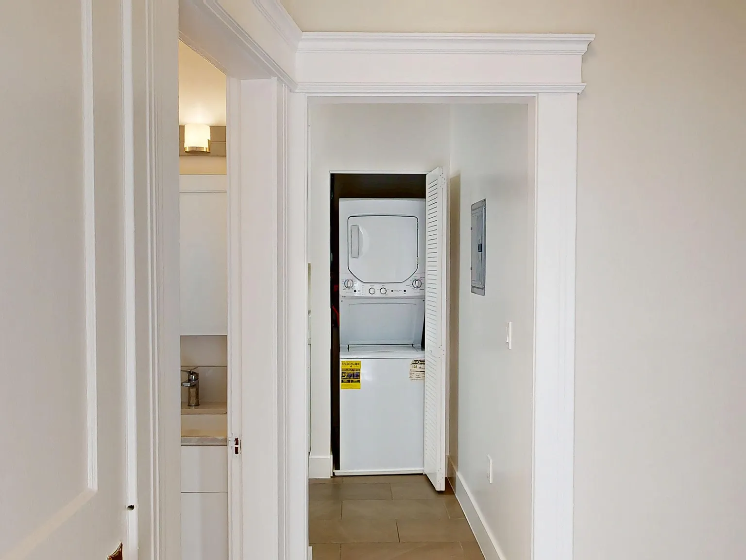 1401 Jones Street — Photo 4