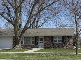 500 6th Ave NE, Independence, IA 50644