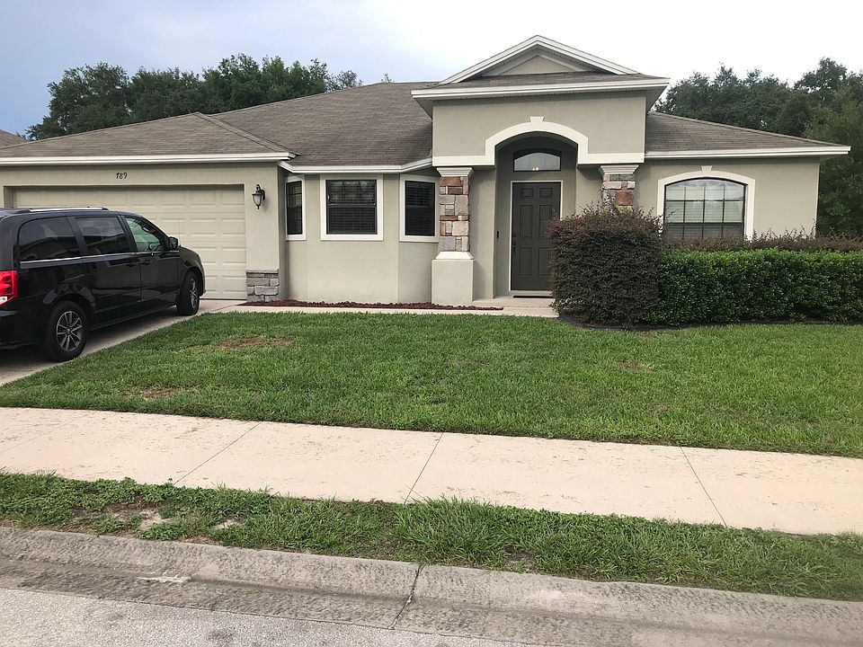 1st image of 789 Lynhaven Ln