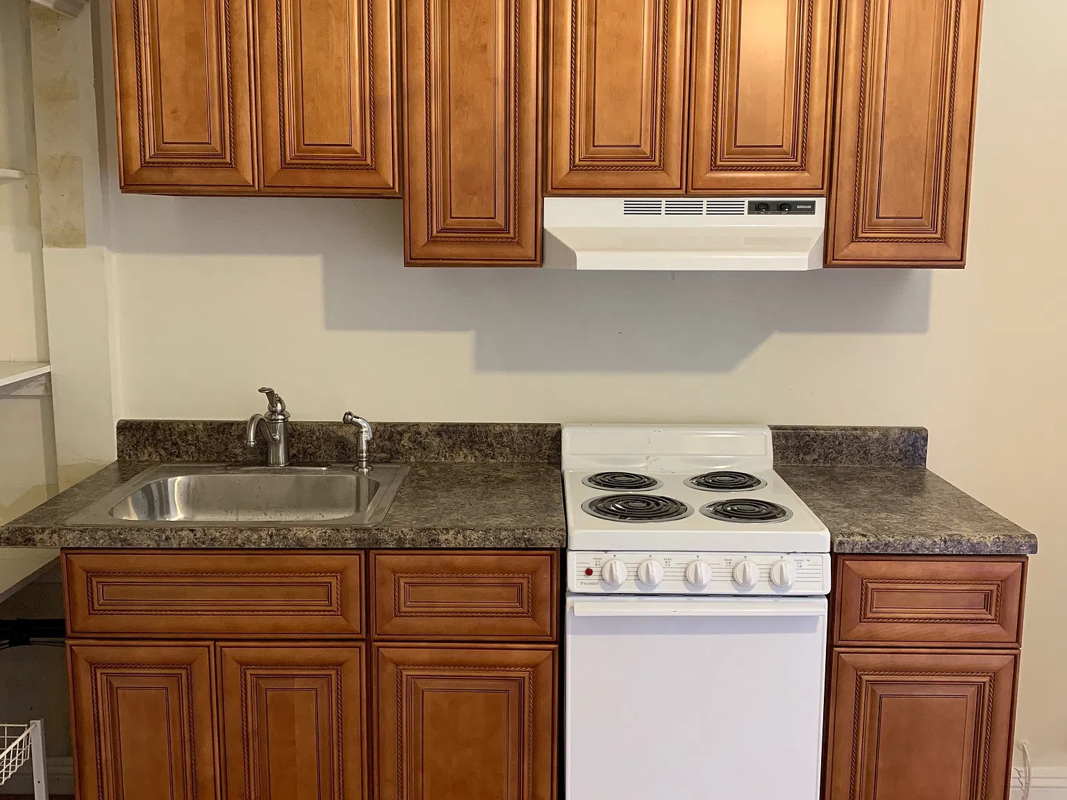 Studio, $1,299 — Photo 4
