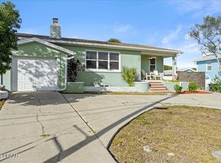 323 Wisteria Rd, Daytona Beach, FL 32118