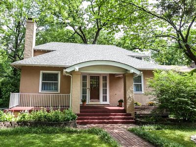 8515 Big Bend Blvd, Saint Louis, MO, 63119