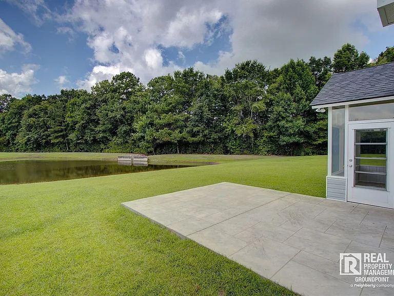 302 Coosawatchie St — Photo 17