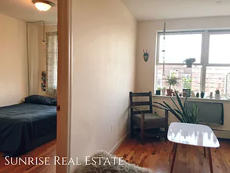 Rented by Sunrise Real Estate