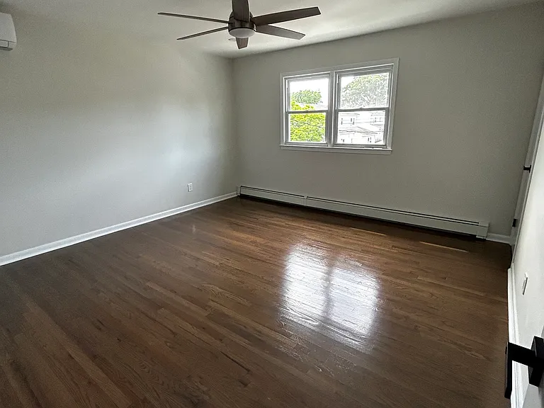 459 Hobson Ave #2 — Photo 8