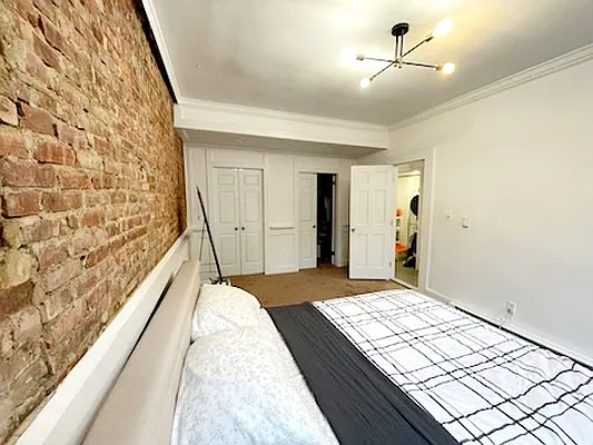 Rented by Brooklyn Property Group LLC | media 29