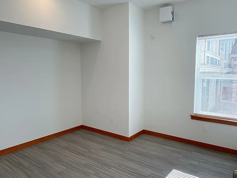 1205 N Garden St — Photo 17