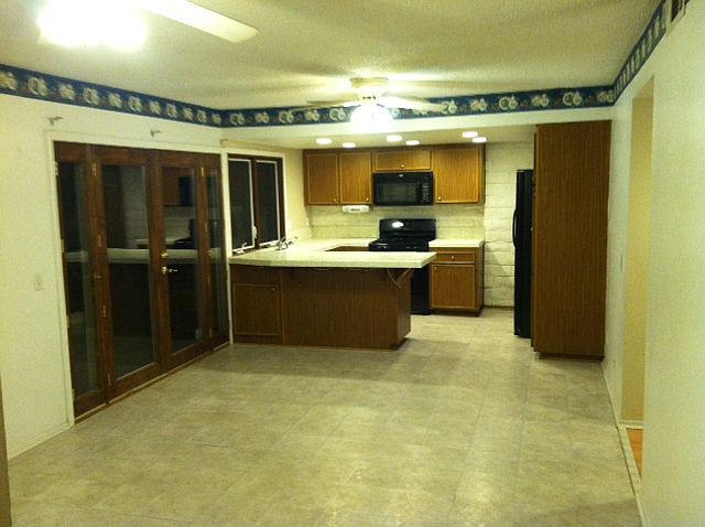 Dining Room/Kitchen