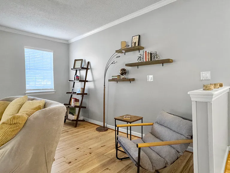 7900 Elderberry Cir — Photo 3