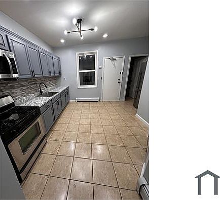 2nd image of 27 Cedar Ave #3