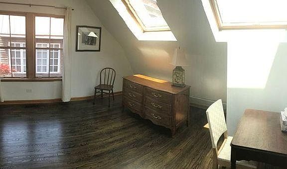 5th image of 2111 N Clifton Ave #2D