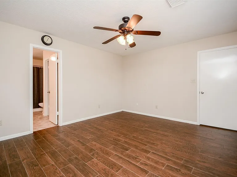 19635 Westbridge Ln — Photo 23