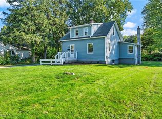 4475 Silverdale Rd, North Olmsted, OH