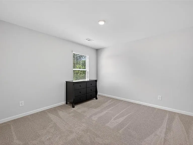 7566 Jennadee Dr — Photo 23