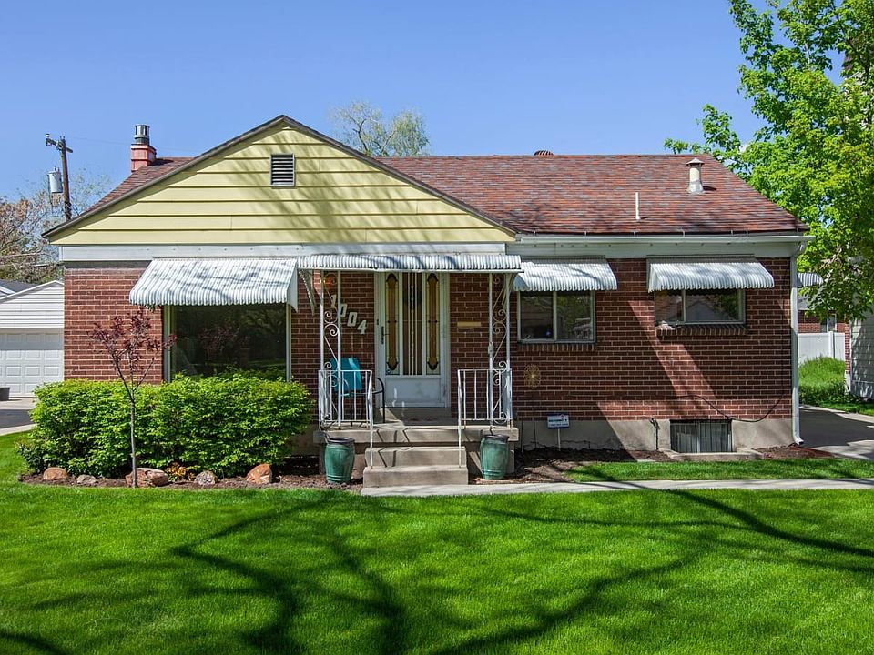 1st image of 1004 W Debonair Dr