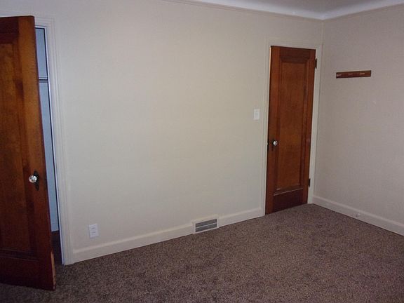 Large bedroom