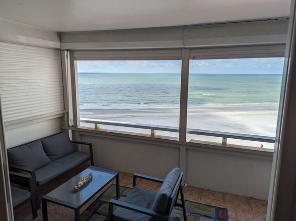 17920 Gulf Blvd APT 703