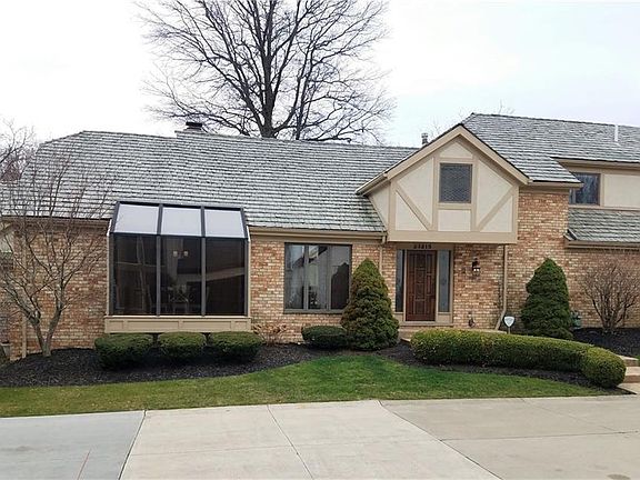 2nd image of 23215 Pheasant Ln #6