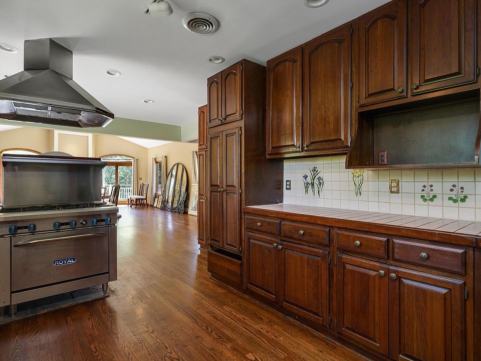 1150 N Livernois Rd, photo 14