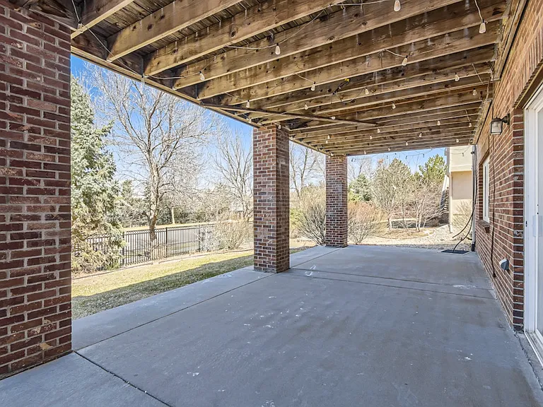 15721 E Lake Cir — Photo 22