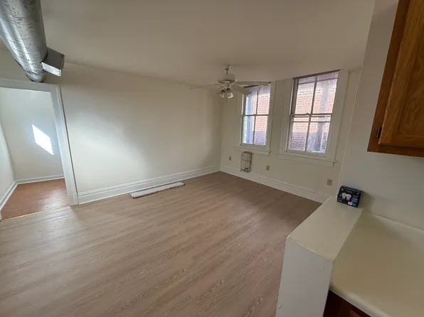 2326 W Grace St APT 3, Richmond, VA 23220