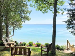 2822 Lake Forest Park Rd, Sturgeon Bay, WI 54235