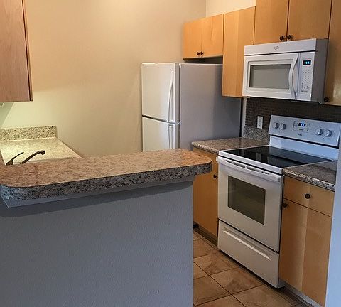 3rd image of 504 E Central Blvd
