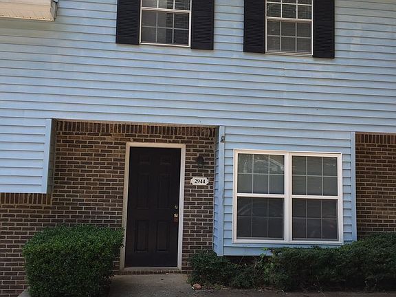 2nd image of 2942 Spruce Cir #0