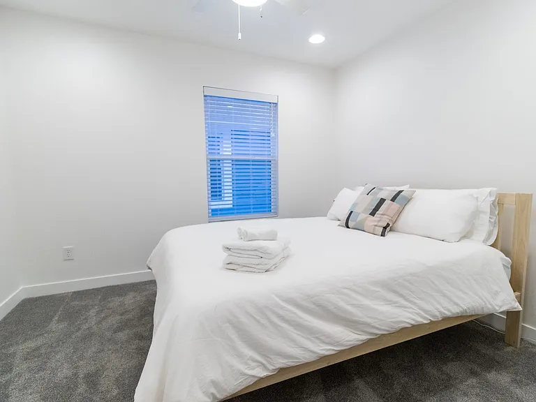 1627 English Ave — Photo 24