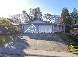 6106 Oakgreen Cir, Carmichael, CA 95608