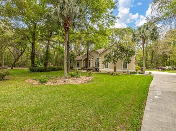 102 Drakes Lndg, Brunswick, GA 31523