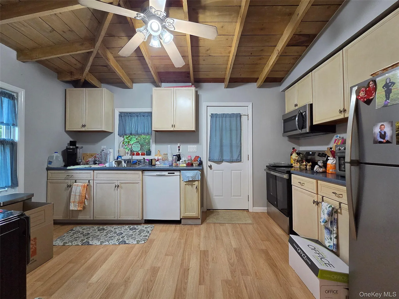 2 bed, 1.0 bath, 960 sqft, $2,500 — Photo 4