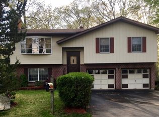 4 Maple Ln, Denville, NJ 07834