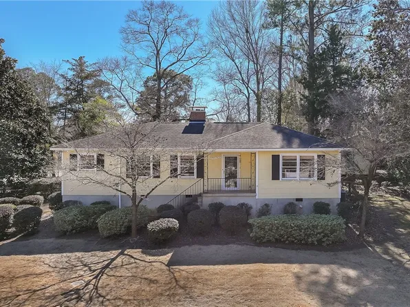 650 Auburn Dr, Auburn, AL 36830