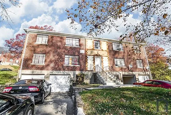 2 bed, $1,025 — Photo 2