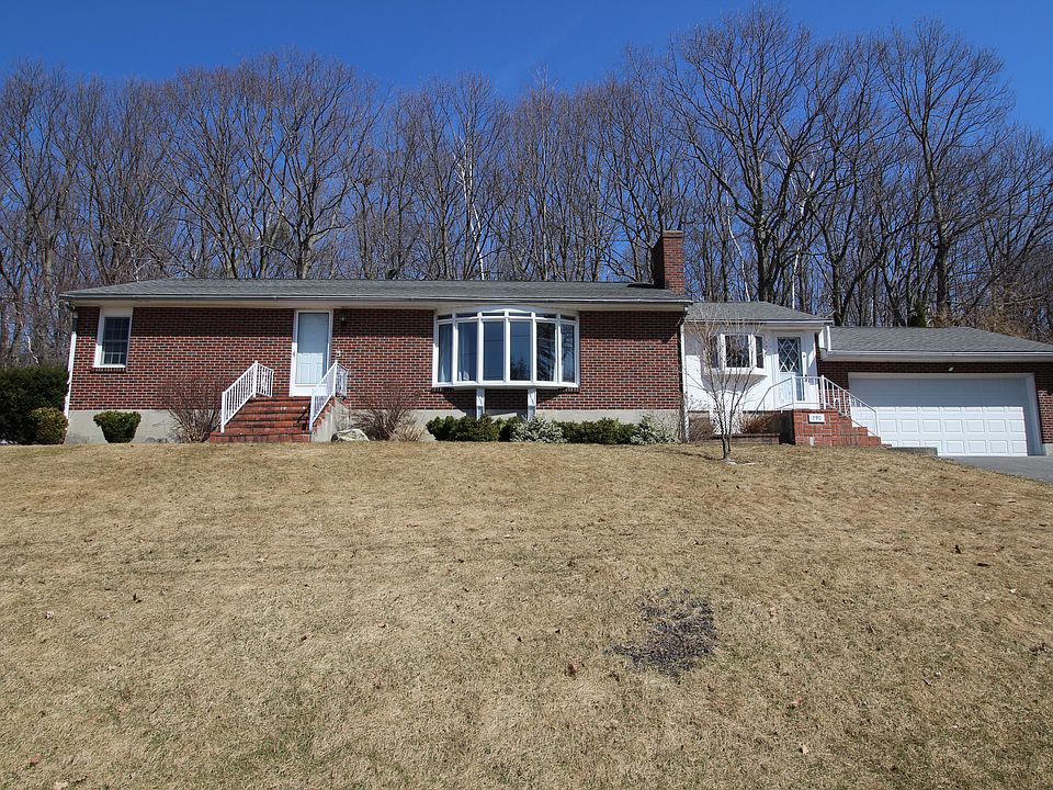1st image of 190 Cathy St