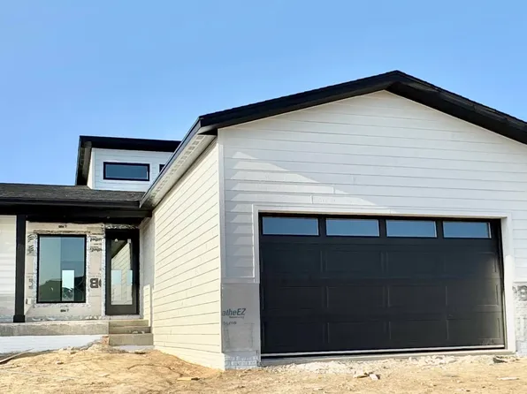 6811 Prairie View Dr, Sioux City, IA 51106