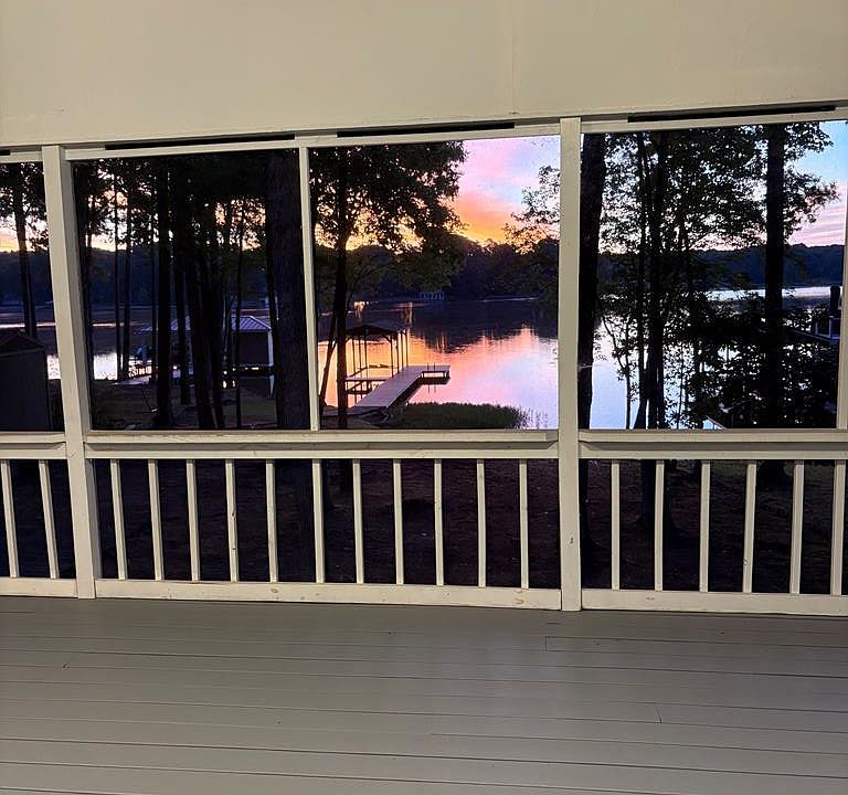 1st image of 192 Watermans Dr