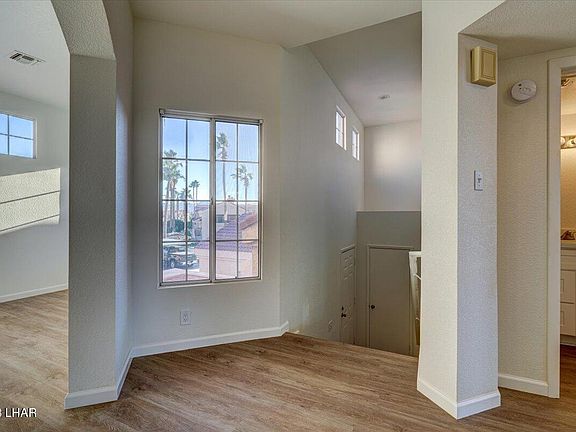 2nd image of 1650 Smoketree Ave S Unit 203