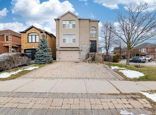 85 Forestgrove Cir, Brampton, ON L6Z4T5