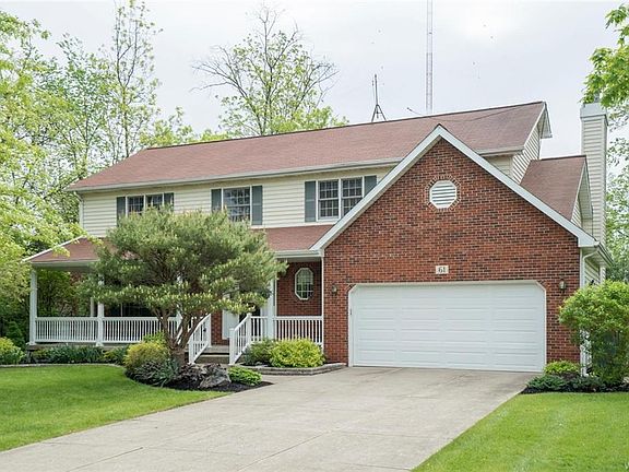 3rd image of 61 Parkview Dr