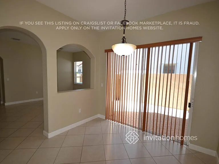 18301 NW 89th Ave — Photo 5