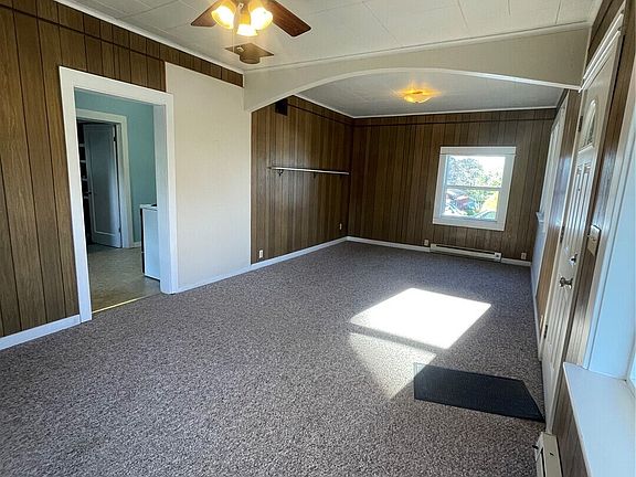 5th image of 1052 Ballentine Street