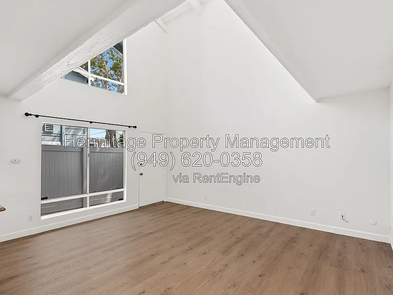 601 Larkspur Ave — Photo 4