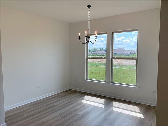 5th image of 20468 Cornerstone Rd